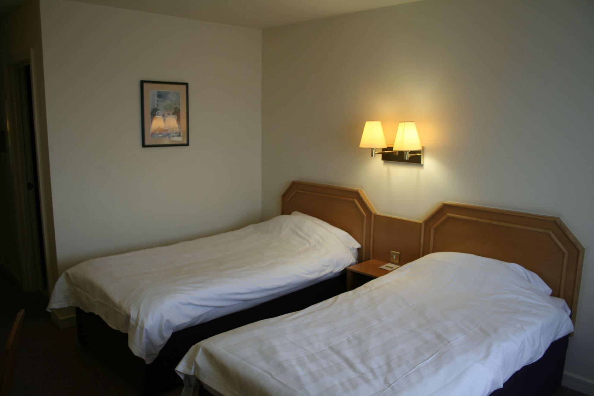Super 8 By Wyndham Durham Otel Oda fotoğraf