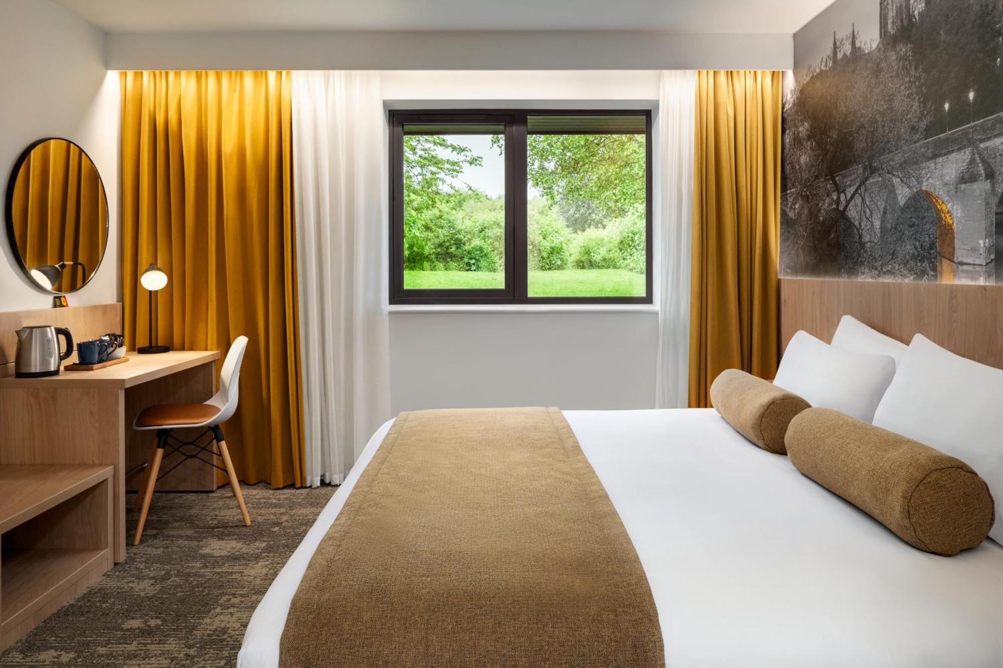 Super 8 By Wyndham Durham Otel Dış mekan fotoğraf