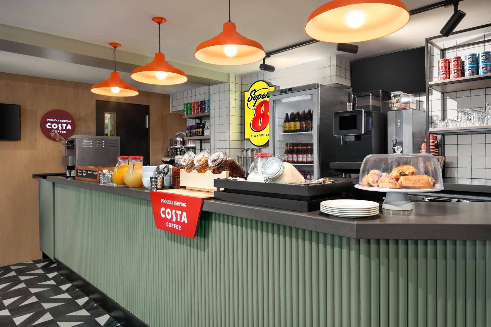 Super 8 By Wyndham Durham Otel Dış mekan fotoğraf