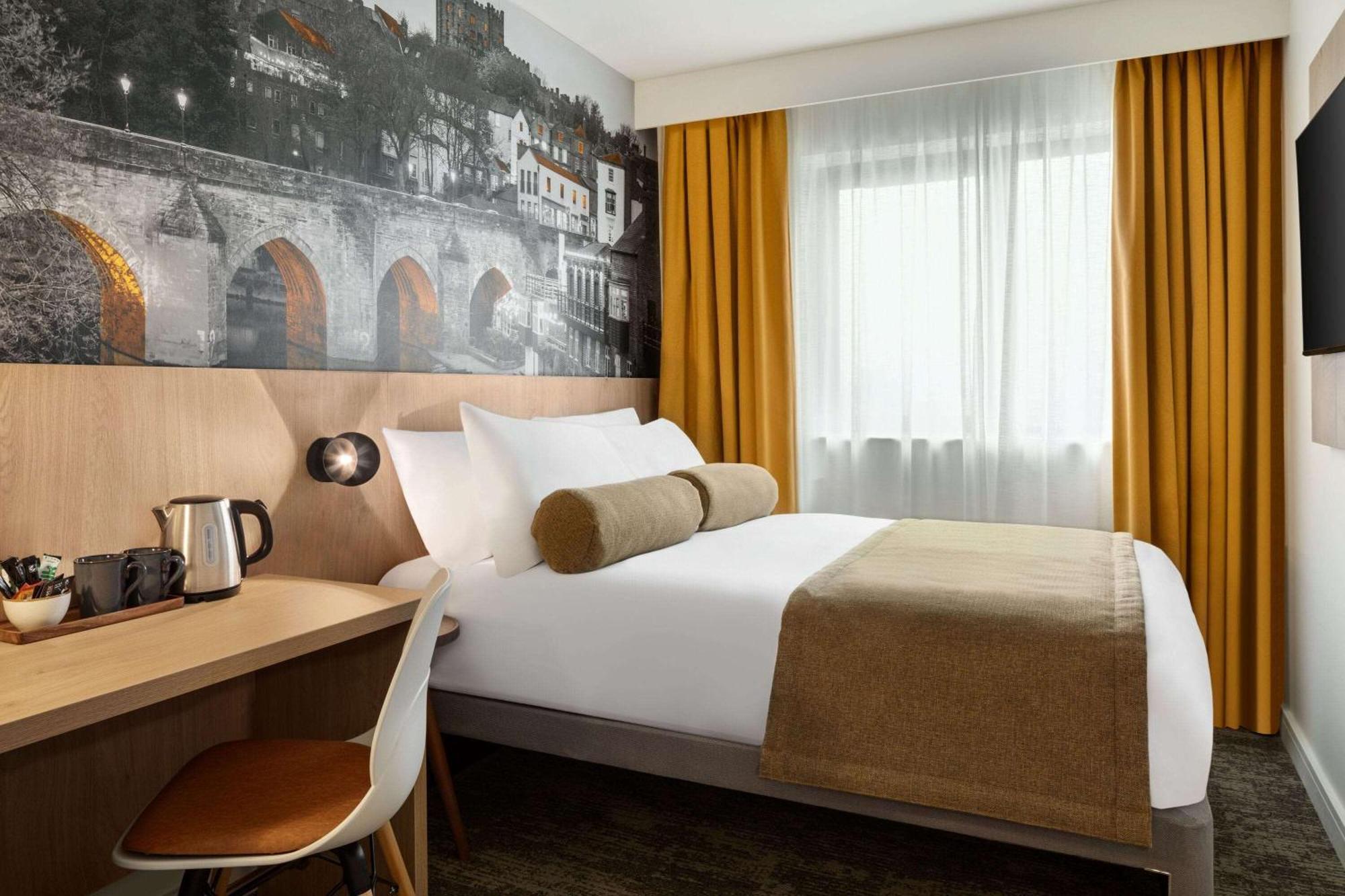 Super 8 By Wyndham Durham Otel Dış mekan fotoğraf