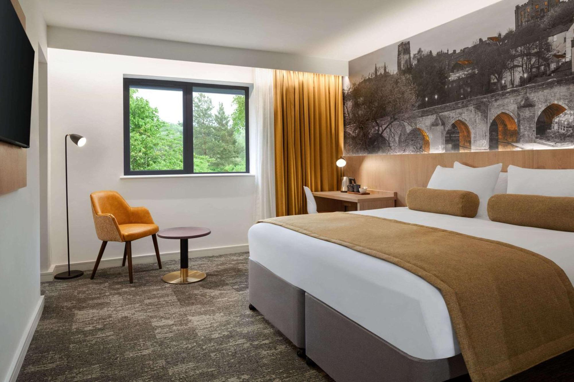Super 8 By Wyndham Durham Otel Dış mekan fotoğraf